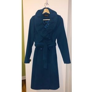 * SOLD *     Chic trench coat 🔹🔷